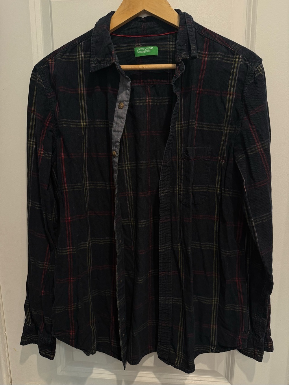 United Colors Of Benetton Black Plaid Button-Down Shirt with Red and Olive Lines